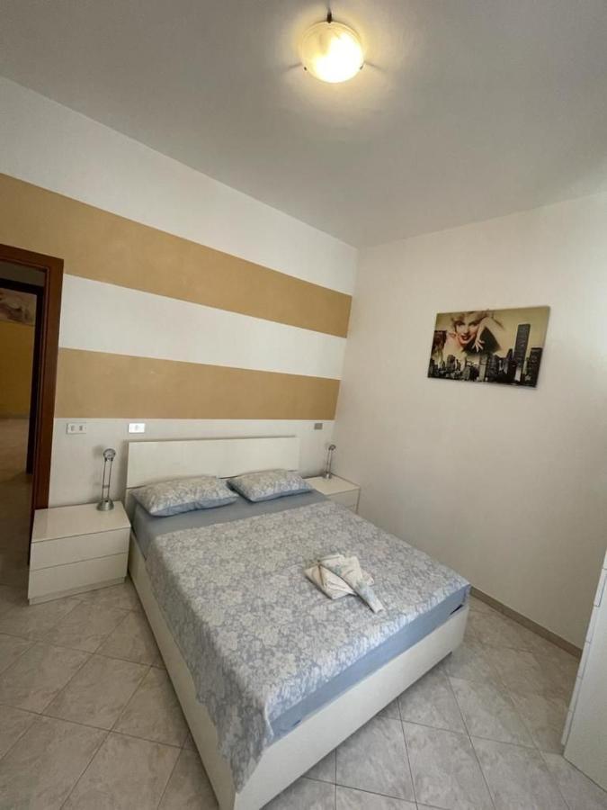 Marilyn House Apartment Desenzano del Garda Exterior photo