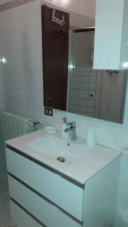 Marilyn House Apartment Desenzano del Garda Exterior photo